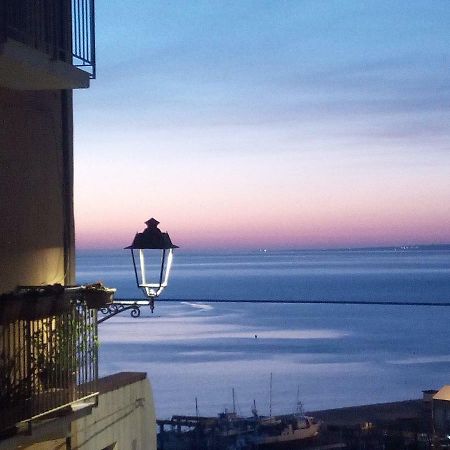 Вилла La Finestra Sul Mare Ортона Экстерьер фото